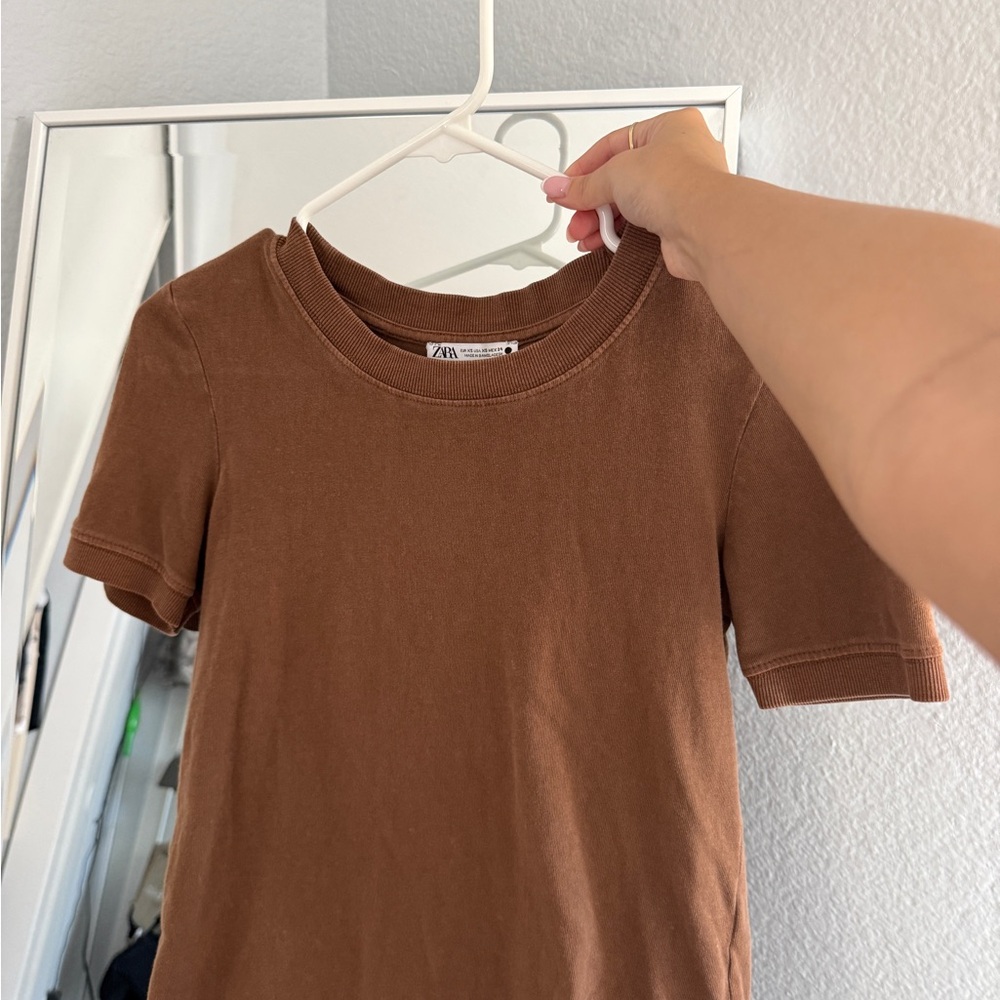 Zara Women’s Chocolate Brown Short Sleeve Tee